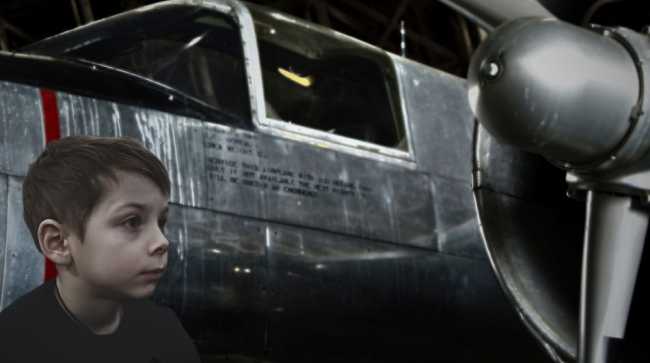 El niño avión