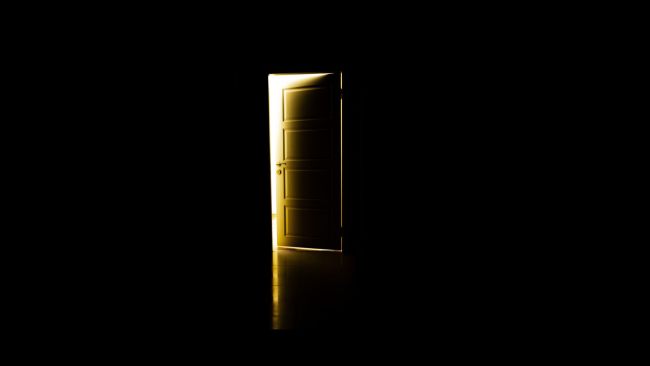 En tu puerta...